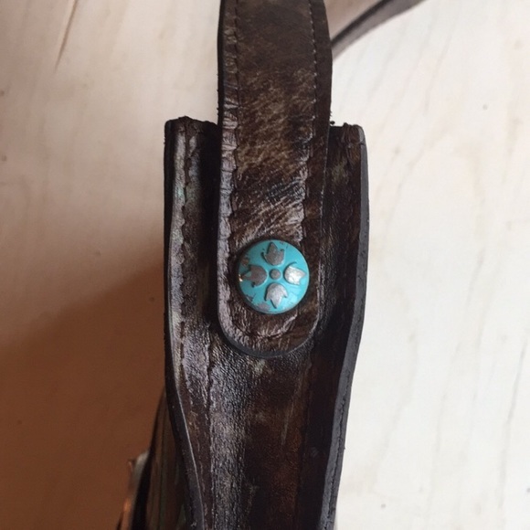 (Patricia Nash) Tooled turquoise crossbody - Picture 5 of 7